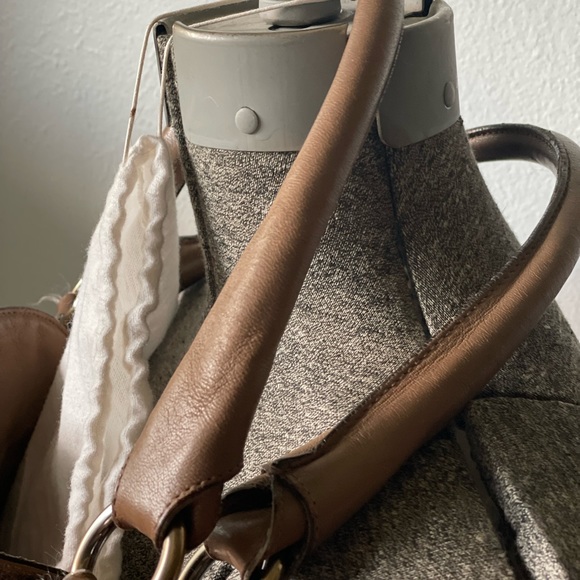 Ferragamo - Picture 3 of 11